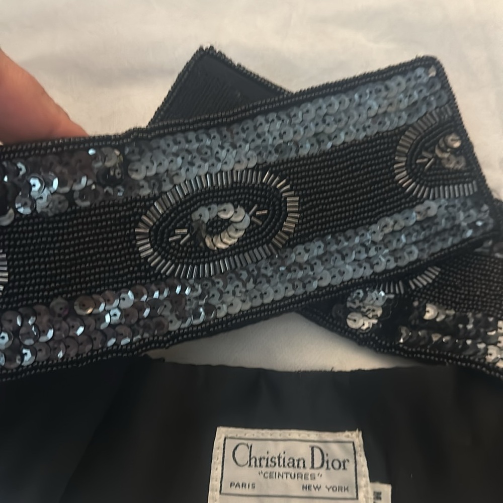 Auth Christian Dior 🎉Most Gorgeous Vintage Belt M/L🌺 New Not ever worn
